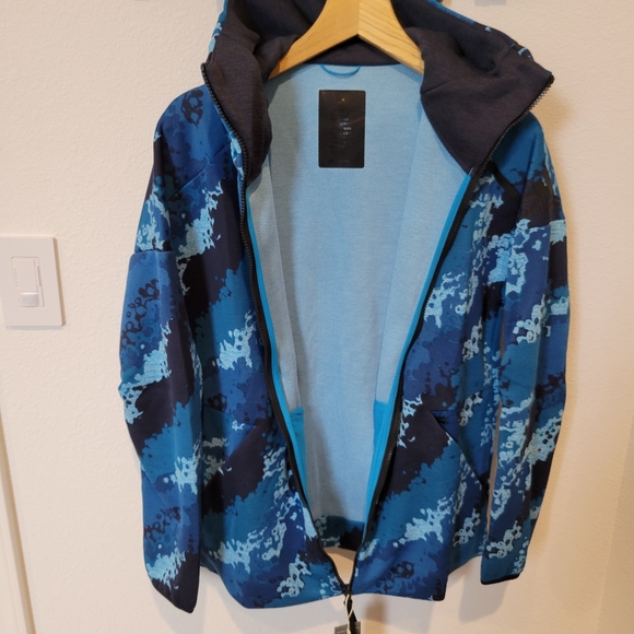 Adidas Z.N.E. Performance Hoodie - size M - Picture 4 of 9